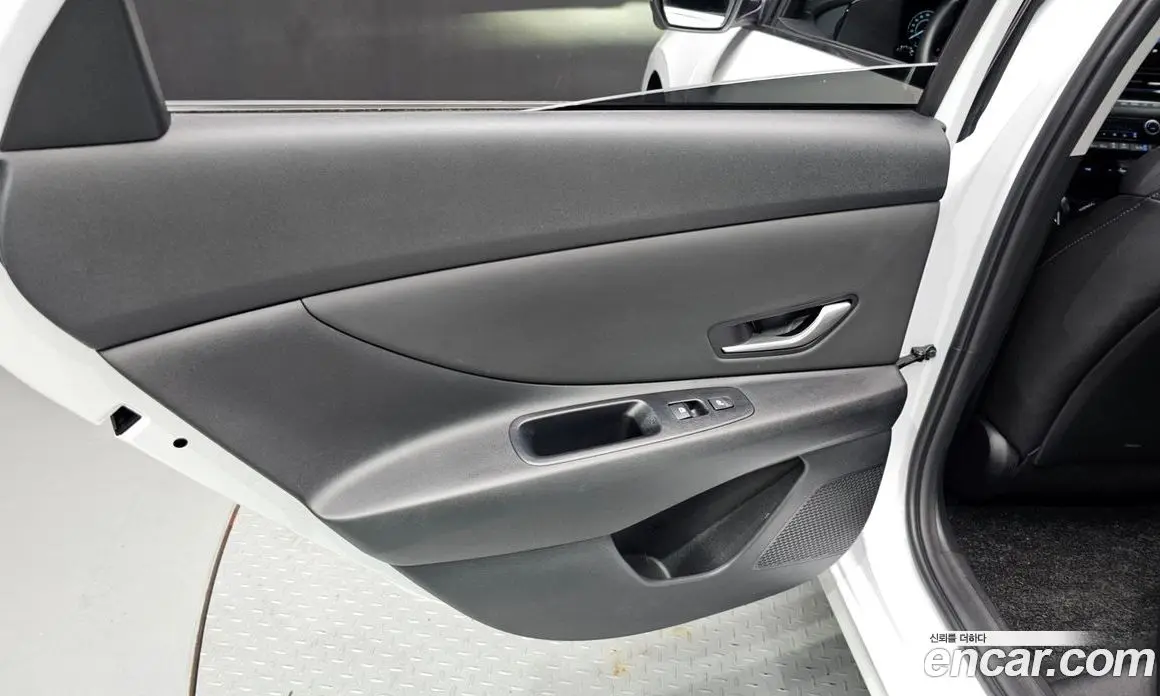 Hyundai Avante 2025 1.6 автомат (гидро), фото 15 Hyundai Avante 2025 1.6 автомат (гидро), фото 15