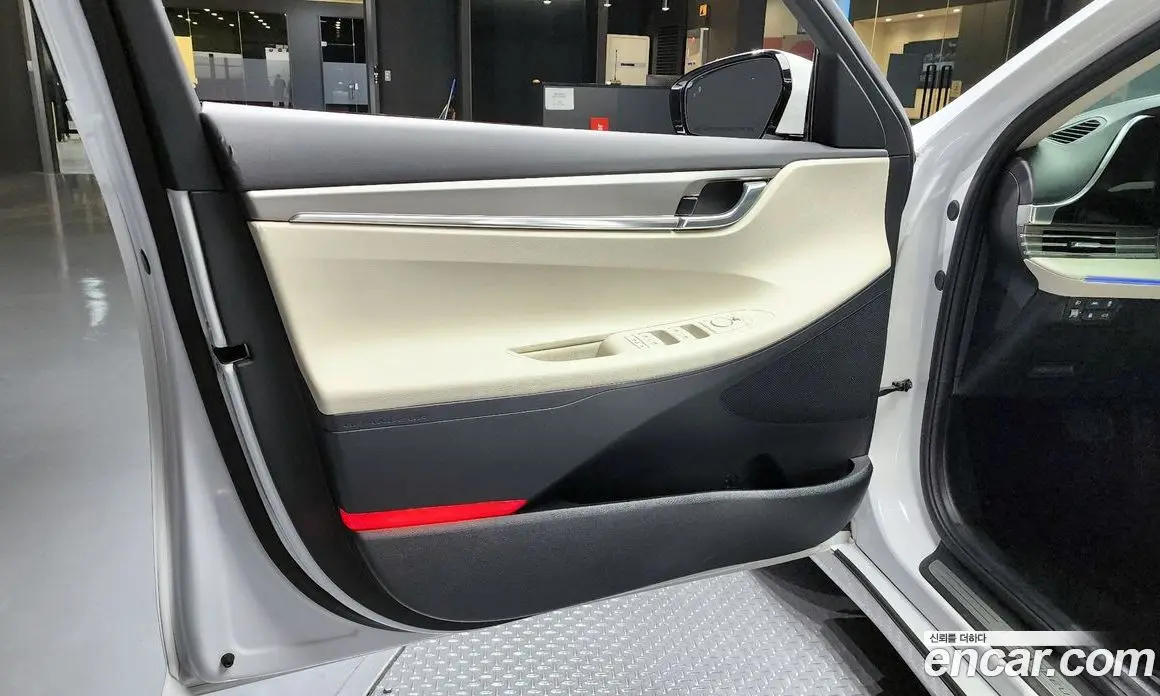 Hyundai Grandeur 2022 2.5 автомат (гидро), фото 14 Hyundai Grandeur 2022 2.5 автомат (гидро), фото 14
