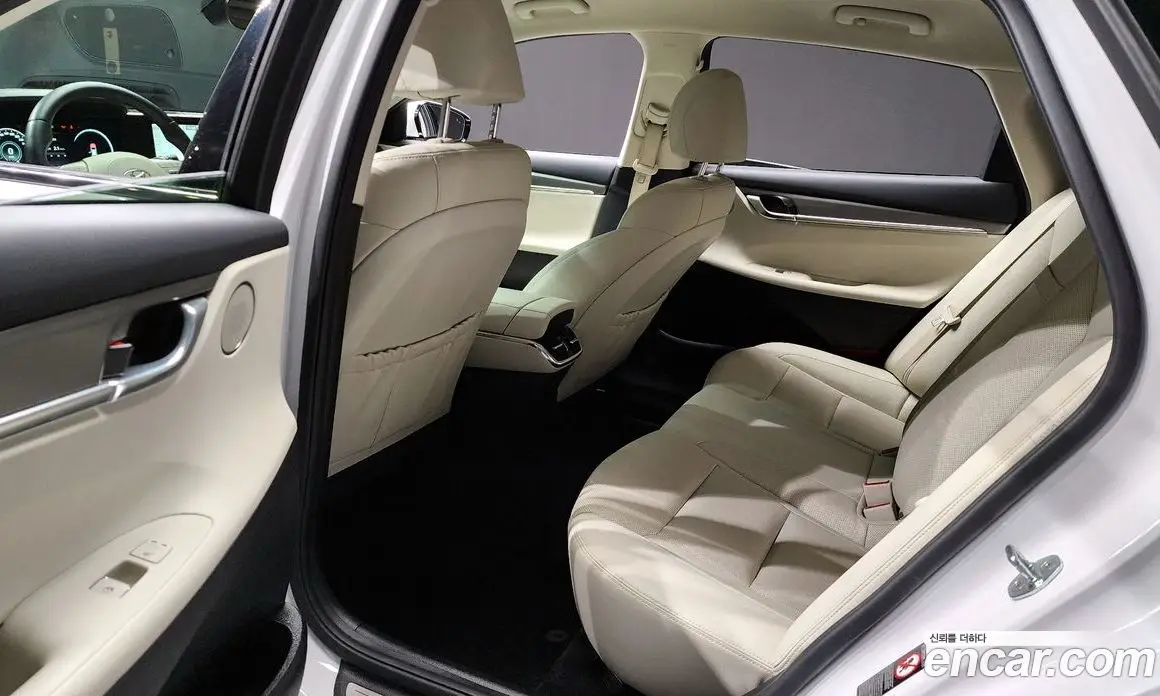 Hyundai Grandeur 2022 2.5 автомат (гидро), фото 18 Hyundai Grandeur 2022 2.5 автомат (гидро), фото 18