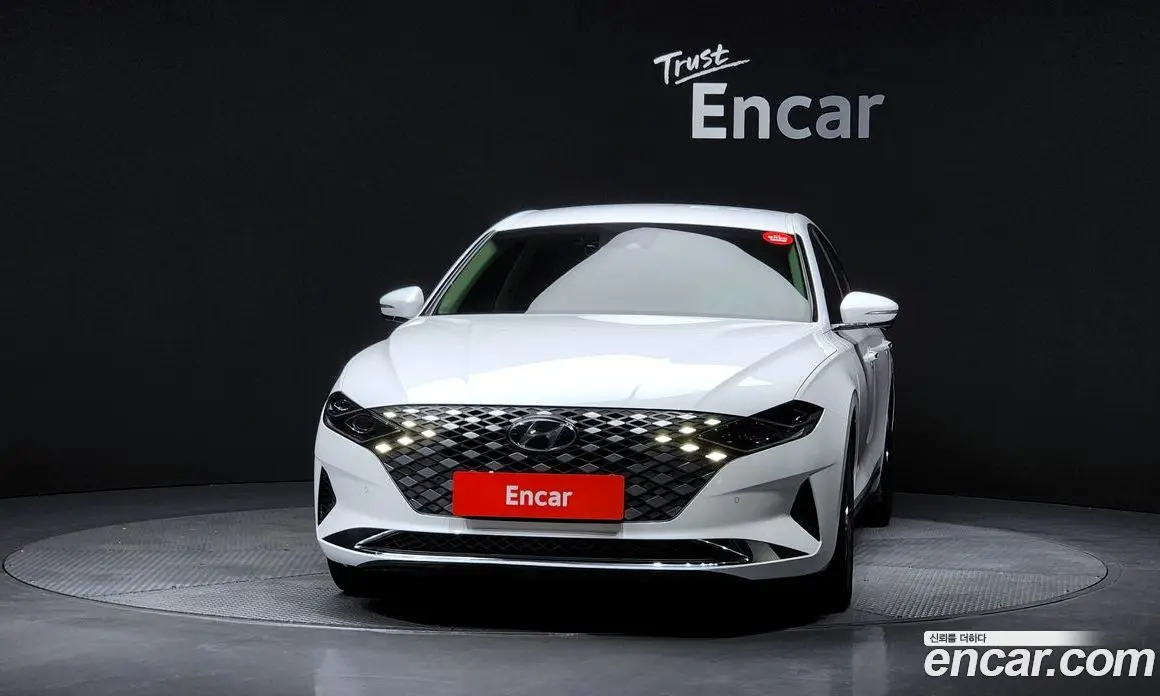 Hyundai Grandeur 2022 2.5 автомат (гидро), фото 3 Hyundai Grandeur 2022 2.5 автомат (гидро), фото 3