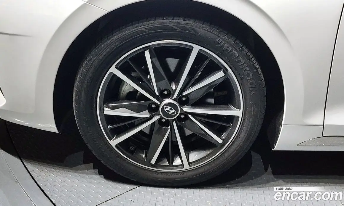 Hyundai Grandeur 2022 2.5 автомат (гидро), фото 5 Hyundai Grandeur 2022 2.5 автомат (гидро), фото 5