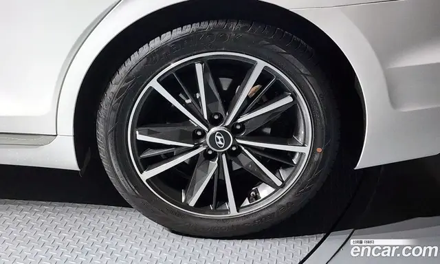 Hyundai Grandeur 2022 2.5 автомат (гидро), миниатюра 7 Hyundai Grandeur 2022 2.5 автомат (гидро), миниатюра 7
