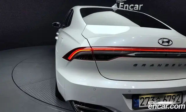 Hyundai Grandeur 2022 2.5 автомат (гидро), миниатюра 9 Hyundai Grandeur 2022 2.5 автомат (гидро), миниатюра 9