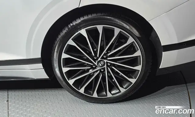 Hyundai Grandeur 2023 1.6 автомат (гидро), миниатюра 7