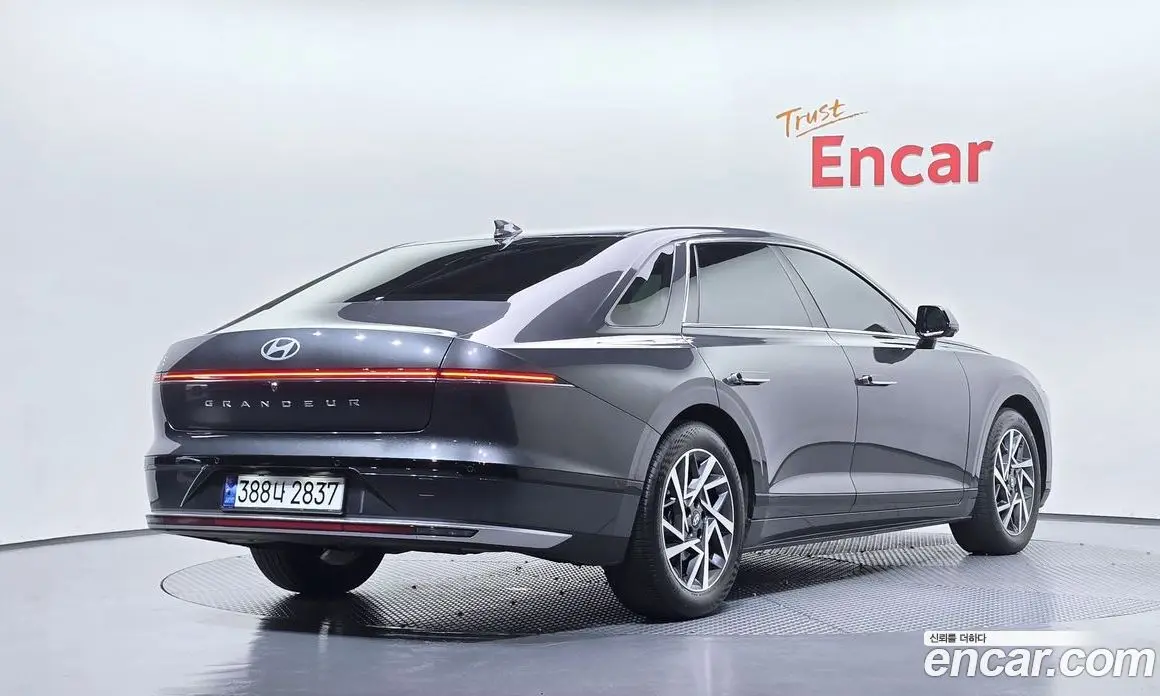 Hyundai Grandeur 2023 1.6 автомат (гидро), фото 2 Hyundai Grandeur 2023 1.6 автомат (гидро), фото 2
