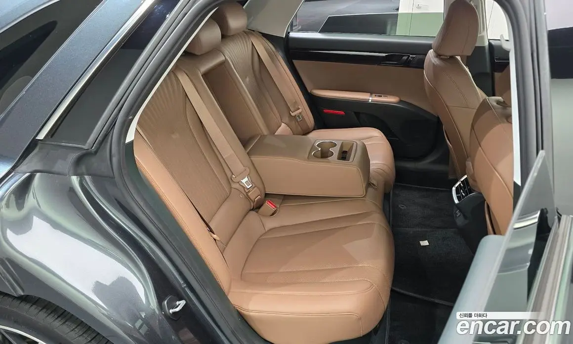 Hyundai Grandeur 2023 1.6 автомат (гидро), фото 17 Hyundai Grandeur 2023 1.6 автомат (гидро), фото 17