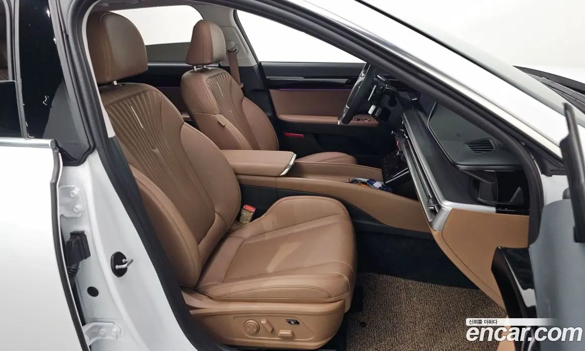 Hyundai Grandeur 2025 3.5 автомат (гидро), фото 17