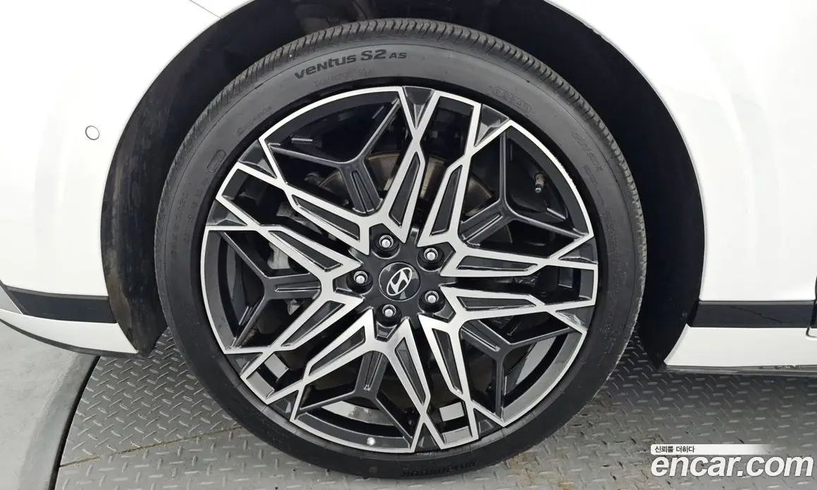 Hyundai Grandeur 2025 3.5 автомат (гидро), фото 5