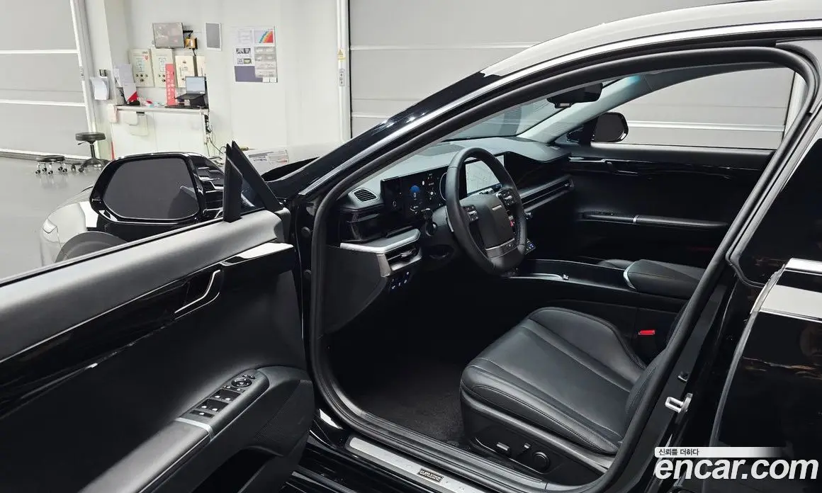 Hyundai Grandeur 2025 1.6 автомат (гидро), фото 13