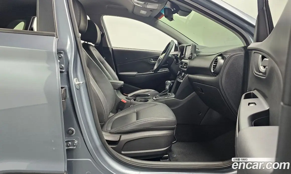 Hyundai Kona 2018 1.6 автомат (гидро), фото 15