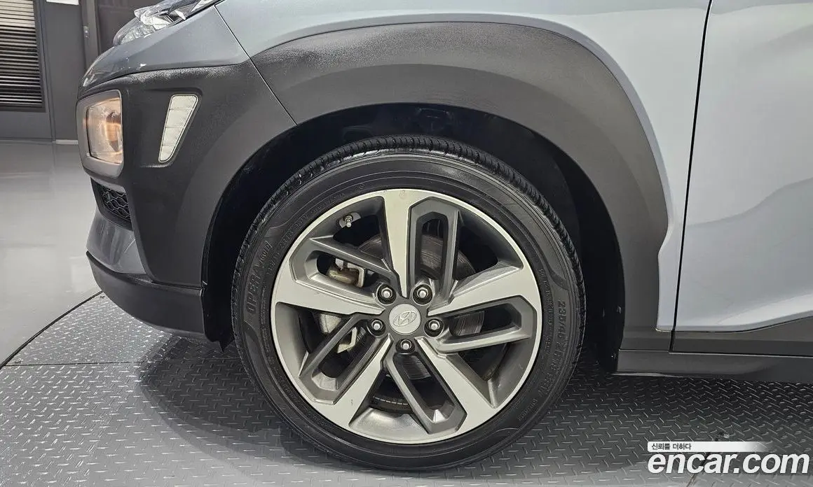 Hyundai Kona 2018 1.6 автомат (гидро), фото 4