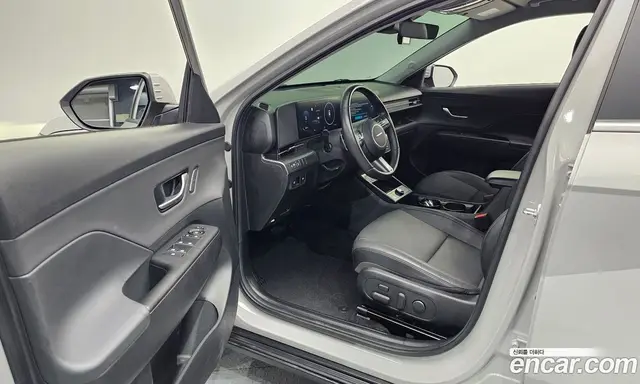 Hyundai Kona 2024 1.6 автомат (гидро), миниатюра 12