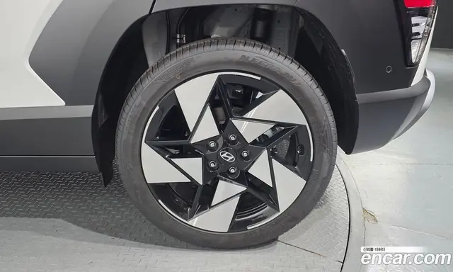 Hyundai Kona 2026 1.6 автомат (гидро), миниатюра 7 Hyundai Kona 2026 1.6 автомат (гидро), миниатюра 7