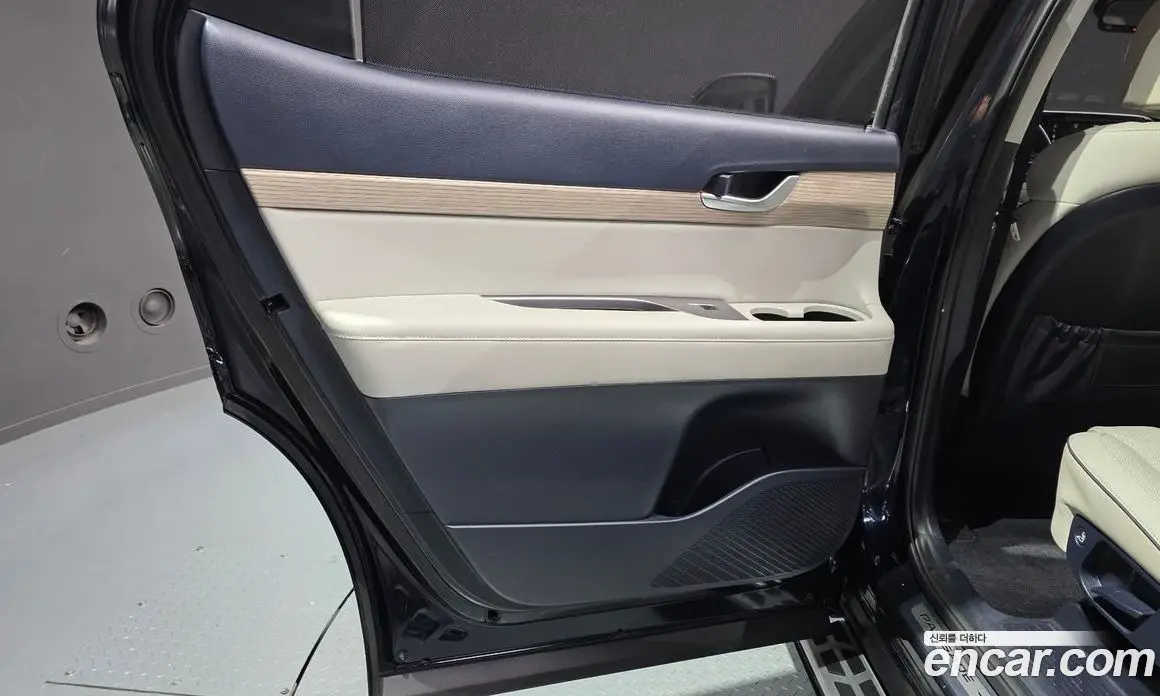 Hyundai Palisade 2021 2.2 автомат (гидро), фото 15