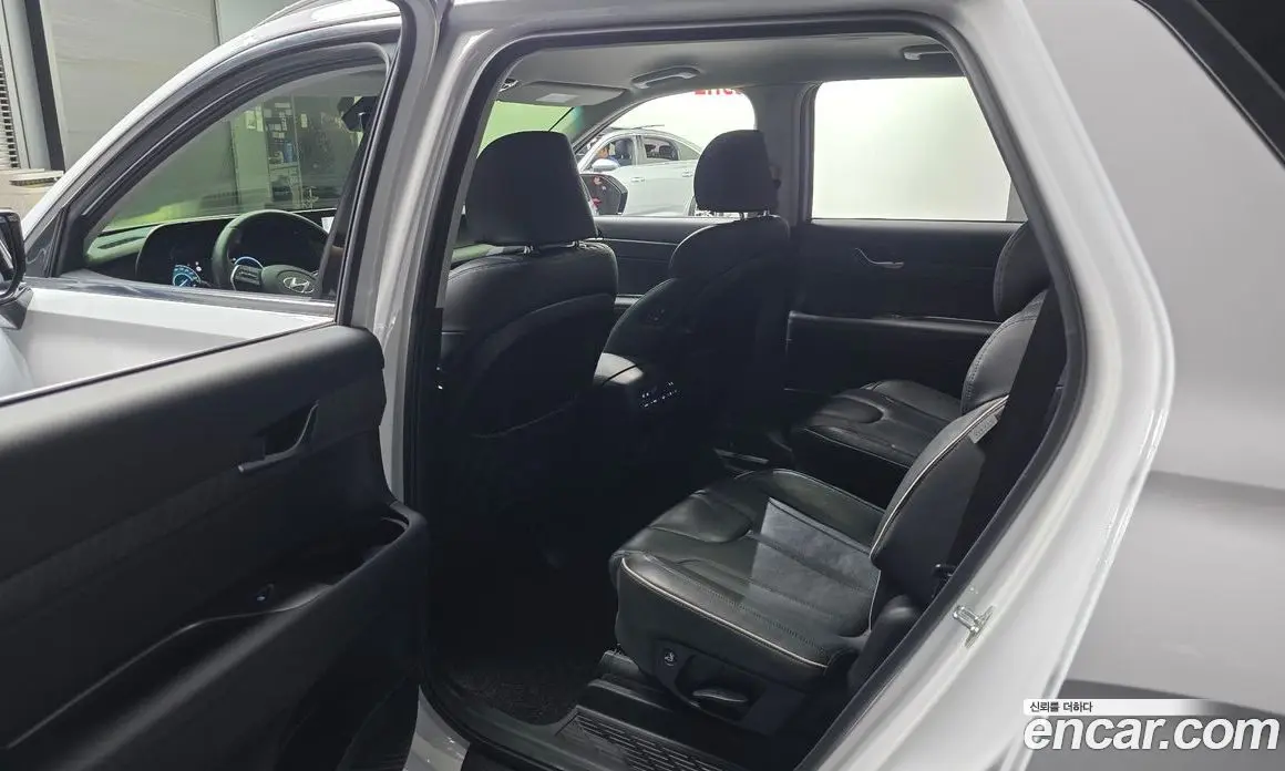 Hyundai Palisade 2024 3.8 автомат (гидро), фото 17