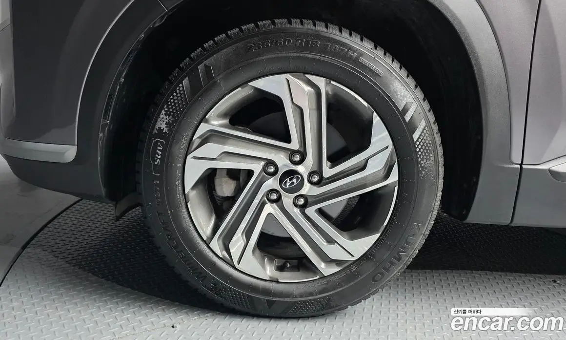 Hyundai Santa Fe 2022 2.2 автомат (гидро), фото 5 Hyundai Santa Fe 2022 2.2 автомат (гидро), фото 5
