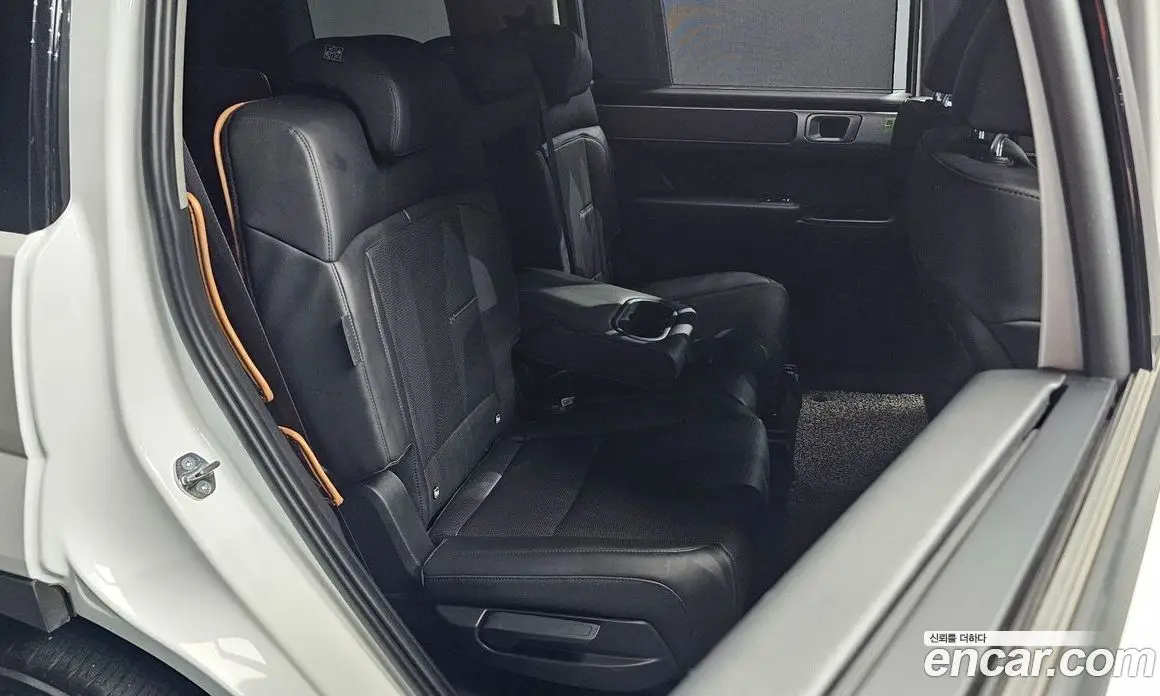 Hyundai Santa Fe 2024 1.6 автомат (гидро), фото 17