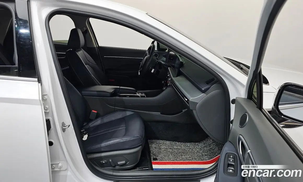 Hyundai Sonata 2024 2.0 автомат (гидро), фото 16 Hyundai Sonata 2024 2.0 автомат (гидро), фото 16