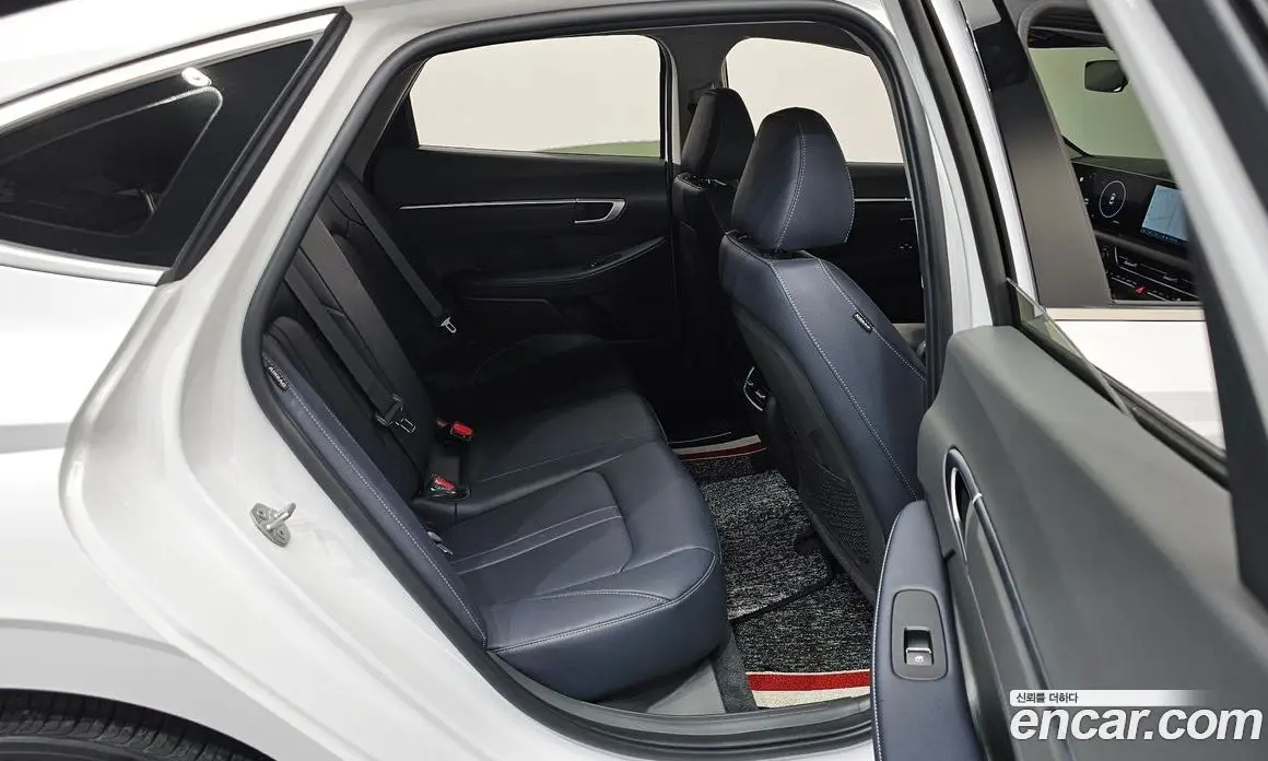 Hyundai Sonata 2024 2.0 автомат (гидро), фото 17 Hyundai Sonata 2024 2.0 автомат (гидро), фото 17