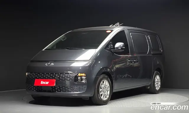 Hyundai Staria, 2023, 23 172 км