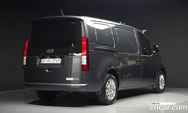Hyundai Staria 2023 2.2 автомат (гидро), миниатюра 2
