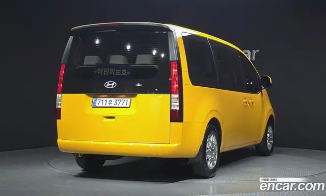 Hyundai Staria 2024 1.6 автомат (гидро), миниатюра 2 Hyundai Staria 2024 1.6 автомат (гидро), миниатюра 2