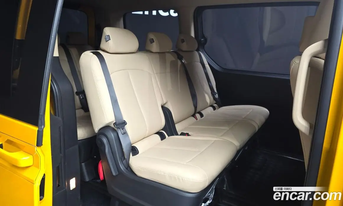 Hyundai Staria 2024 1.6 автомат (гидро), фото 17 Hyundai Staria 2024 1.6 автомат (гидро), фото 17