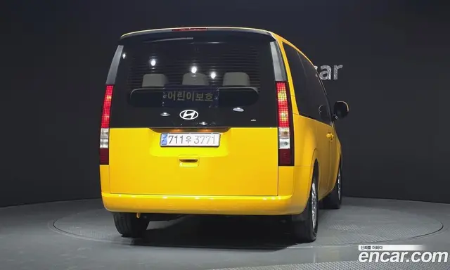 Hyundai Staria 2024 1.6 автомат (гидро), миниатюра 4 Hyundai Staria 2024 1.6 автомат (гидро), миниатюра 4