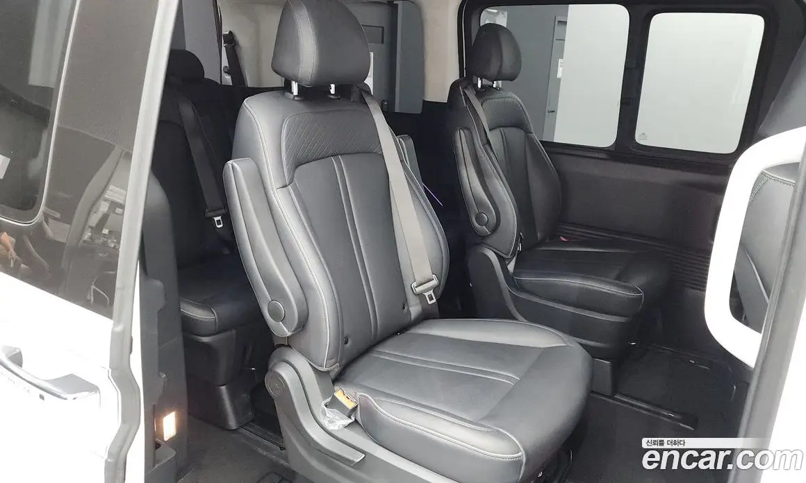Hyundai Staria 2025 2.2 автомат (гидро), фото 16 Hyundai Staria 2025 2.2 автомат (гидро), фото 16
