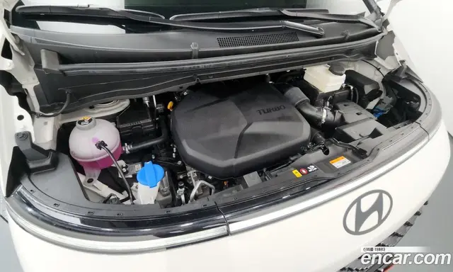 Hyundai Staria 2025 2.2 автомат (гидро), миниатюра 5 Hyundai Staria 2025 2.2 автомат (гидро), миниатюра 5