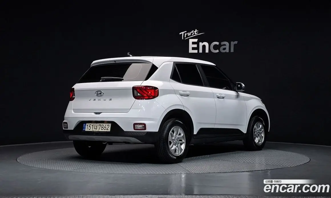 Hyundai Venue 2022 1.6 автомат (гидро), фото 2 Hyundai Venue 2022 1.6 автомат (гидро), фото 2