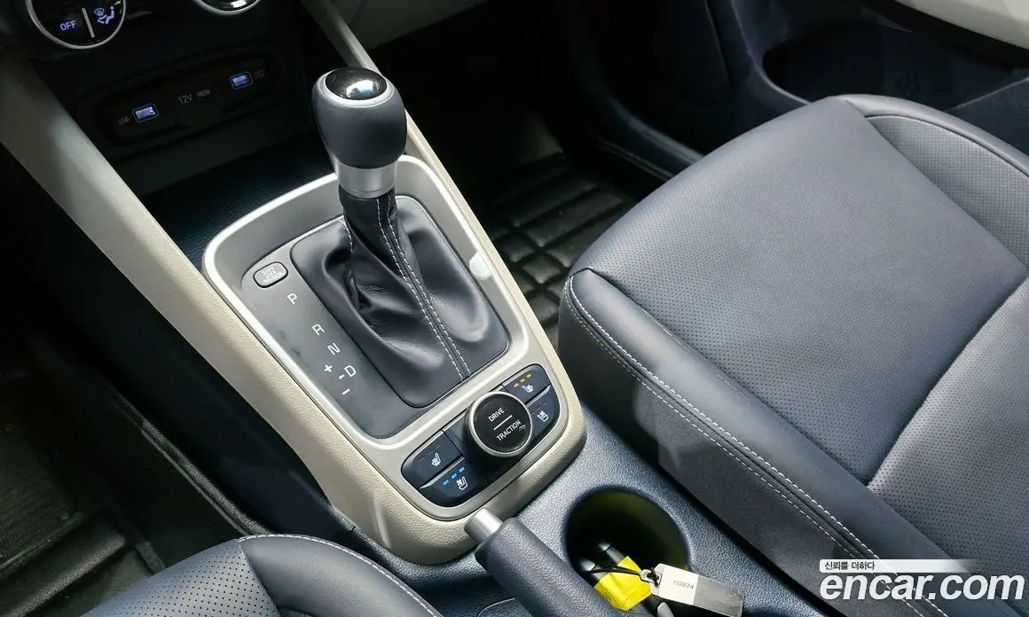 Hyundai Venue 2022 1.6 автомат (гидро), фото 12 Hyundai Venue 2022 1.6 автомат (гидро), фото 12