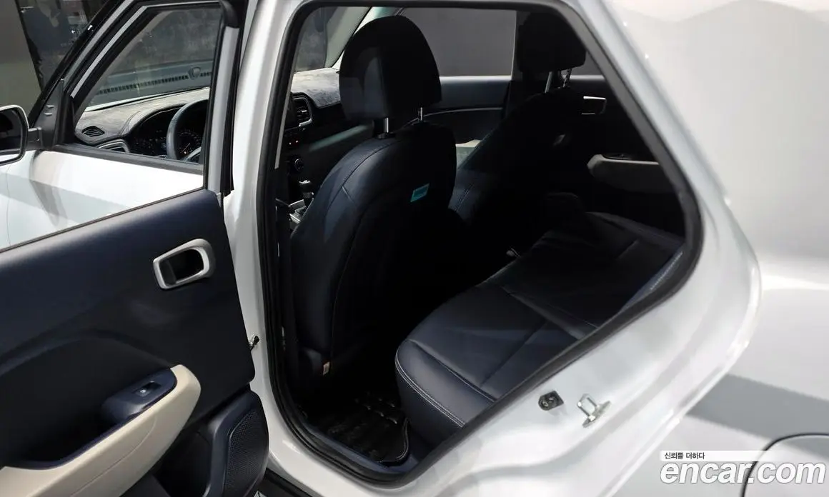 Hyundai Venue 2022 1.6 автомат (гидро), фото 18 Hyundai Venue 2022 1.6 автомат (гидро), фото 18