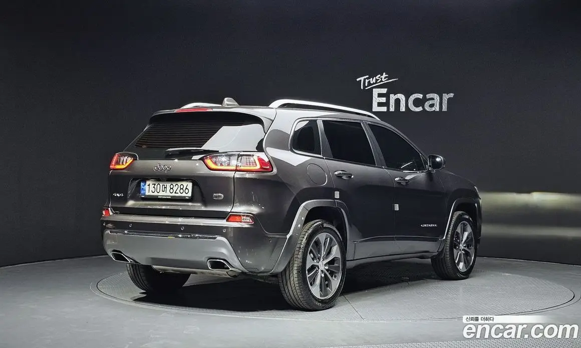 Jeep Cherokee 2021 3.2 автомат (гидро), фото 2 Jeep Cherokee 2021 3.2 автомат (гидро), фото 2