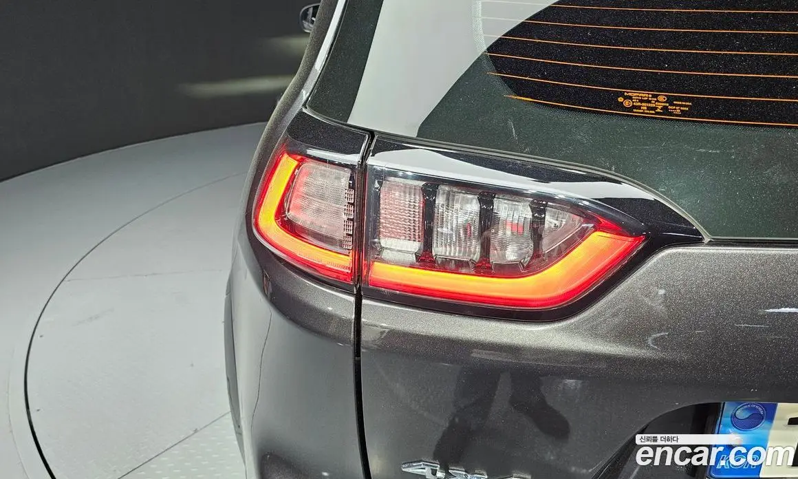 Jeep Cherokee 2021 3.2 автомат (гидро), фото 9 Jeep Cherokee 2021 3.2 автомат (гидро), фото 9