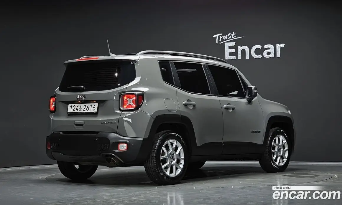 Jeep Renegade 2019 2.4 автомат (гидро), фото 2 Jeep Renegade 2019 2.4 автомат (гидро), фото 2