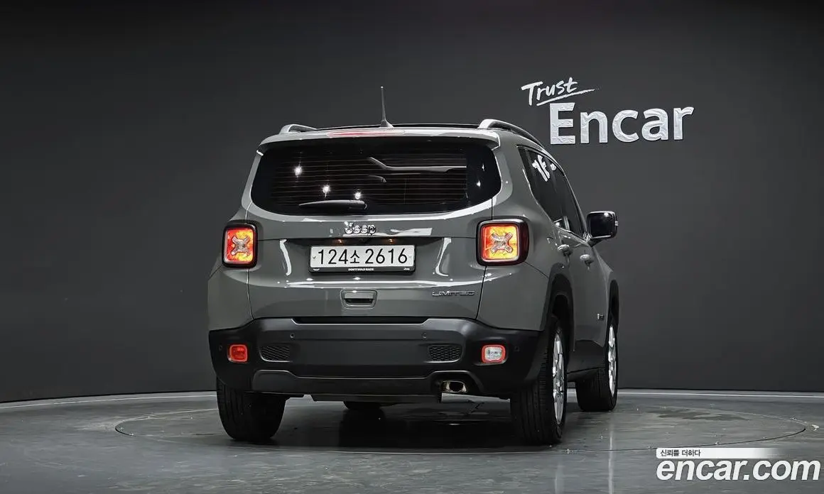 Jeep Renegade 2019 2.4 автомат (гидро), фото 4 Jeep Renegade 2019 2.4 автомат (гидро), фото 4