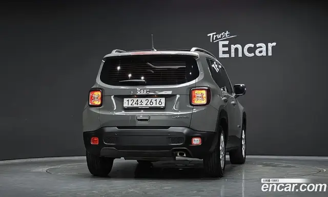 Jeep Renegade 2019 2.4 автомат (гидро), миниатюра 4 Jeep Renegade 2019 2.4 автомат (гидро), миниатюра 4
