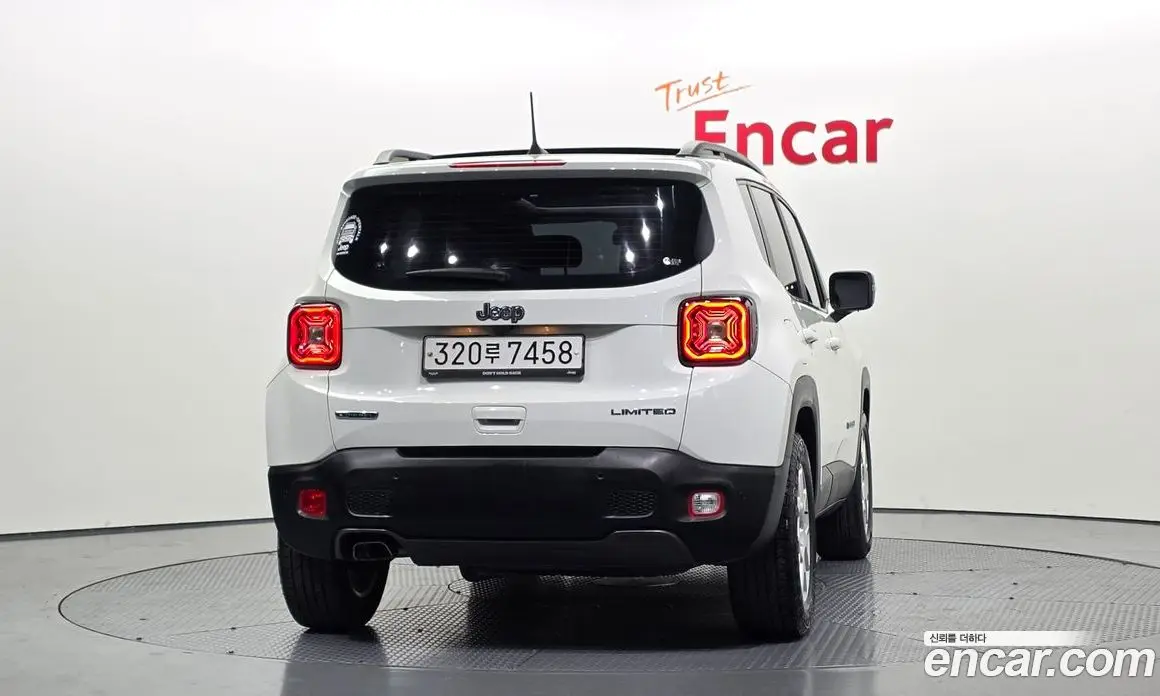 Jeep Renegade 2020 1.6 автомат (гидро), фото 4 Jeep Renegade 2020 1.6 автомат (гидро), фото 4