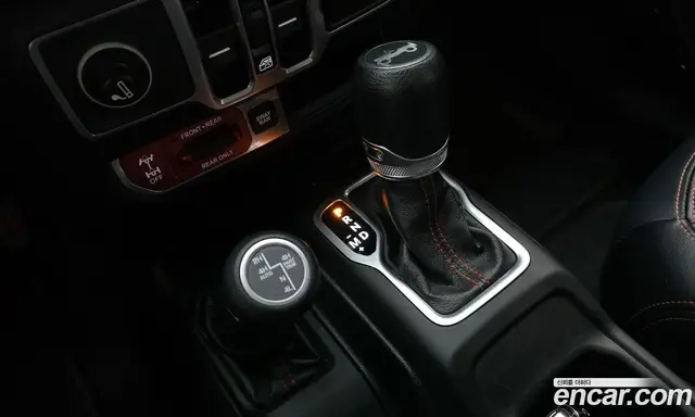 Jeep Wrangler 2018 2.0 автомат (гидро), миниатюра 12
