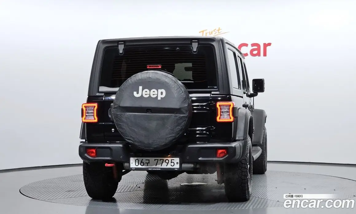 Jeep Wrangler 2018 2.0 автомат (гидро), фото 4 Jeep Wrangler 2018 2.0 автомат (гидро), фото 4