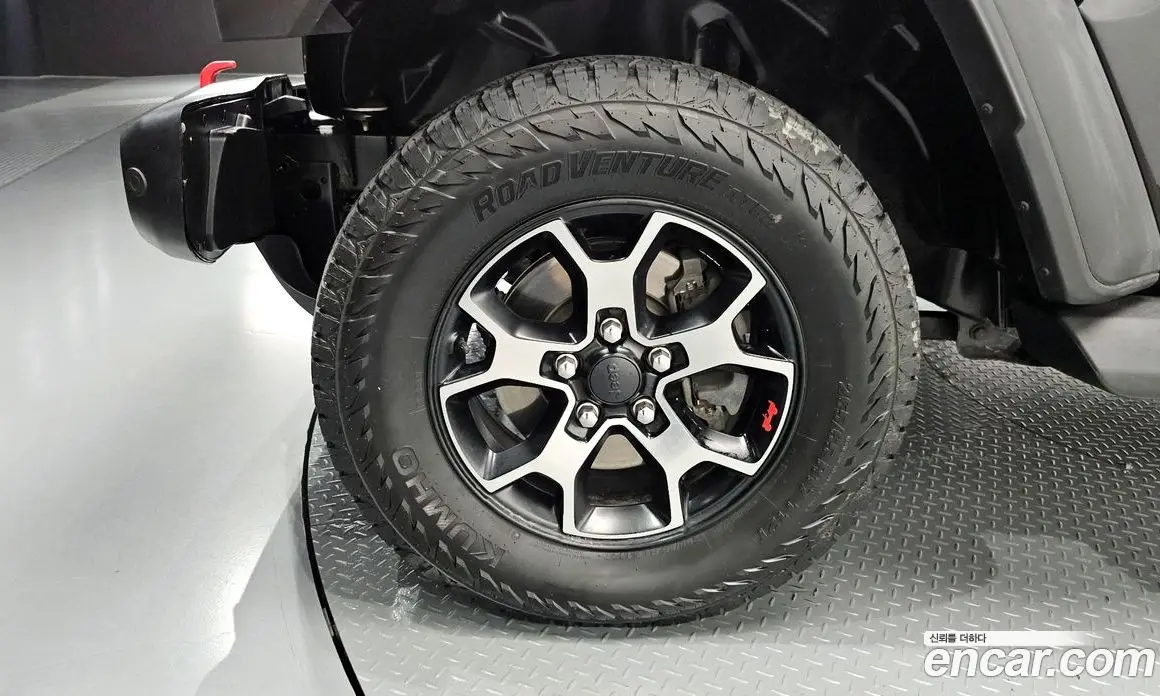 Jeep Wrangler 2018 2.0 автомат (гидро), фото 5 Jeep Wrangler 2018 2.0 автомат (гидро), фото 5