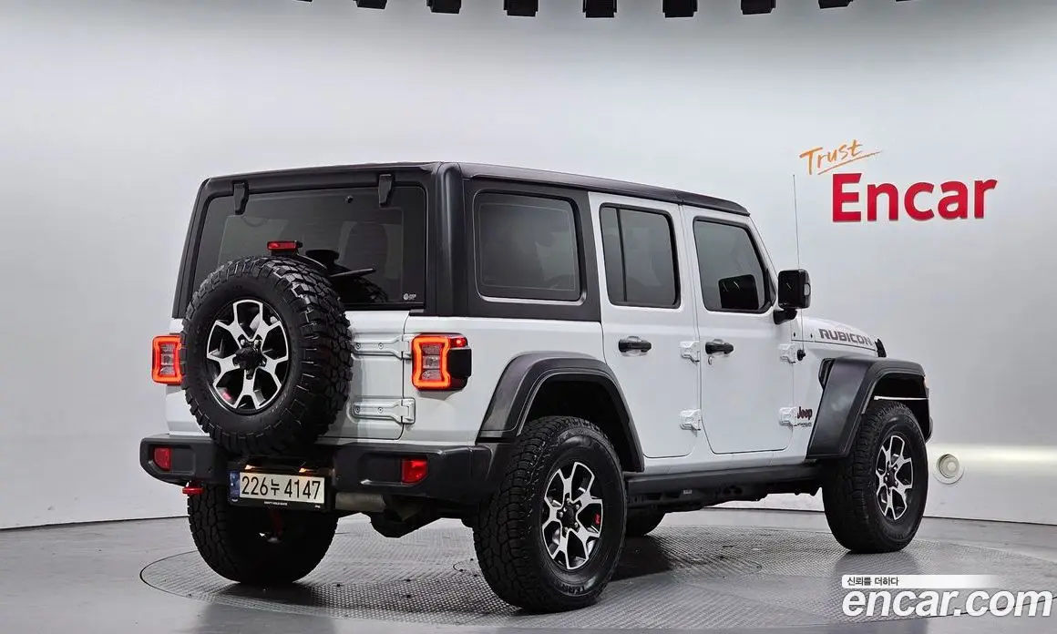 Jeep Wrangler 2021 2.0 автомат (гидро), фото 2 Jeep Wrangler 2021 2.0 автомат (гидро), фото 2