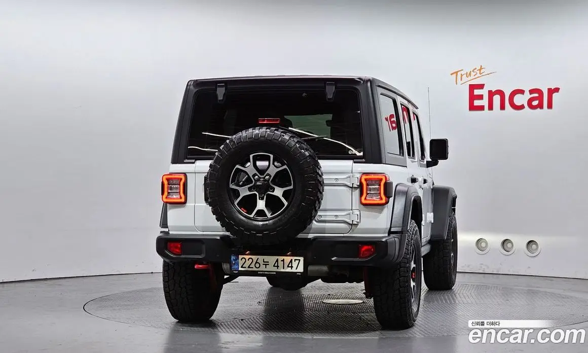 Jeep Wrangler 2021 2.0 автомат (гидро), фото 4 Jeep Wrangler 2021 2.0 автомат (гидро), фото 4