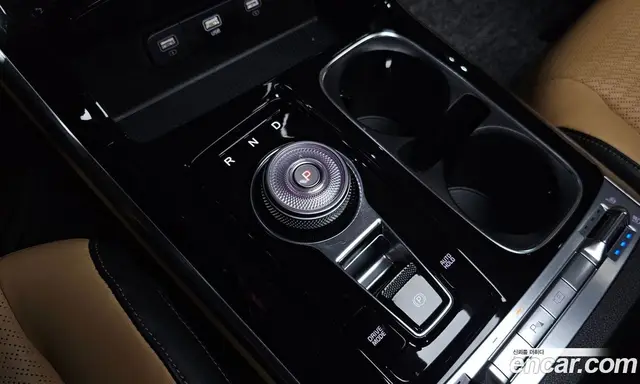 Kia Carnival 2023 3.5 автомат (гидро), миниатюра 12