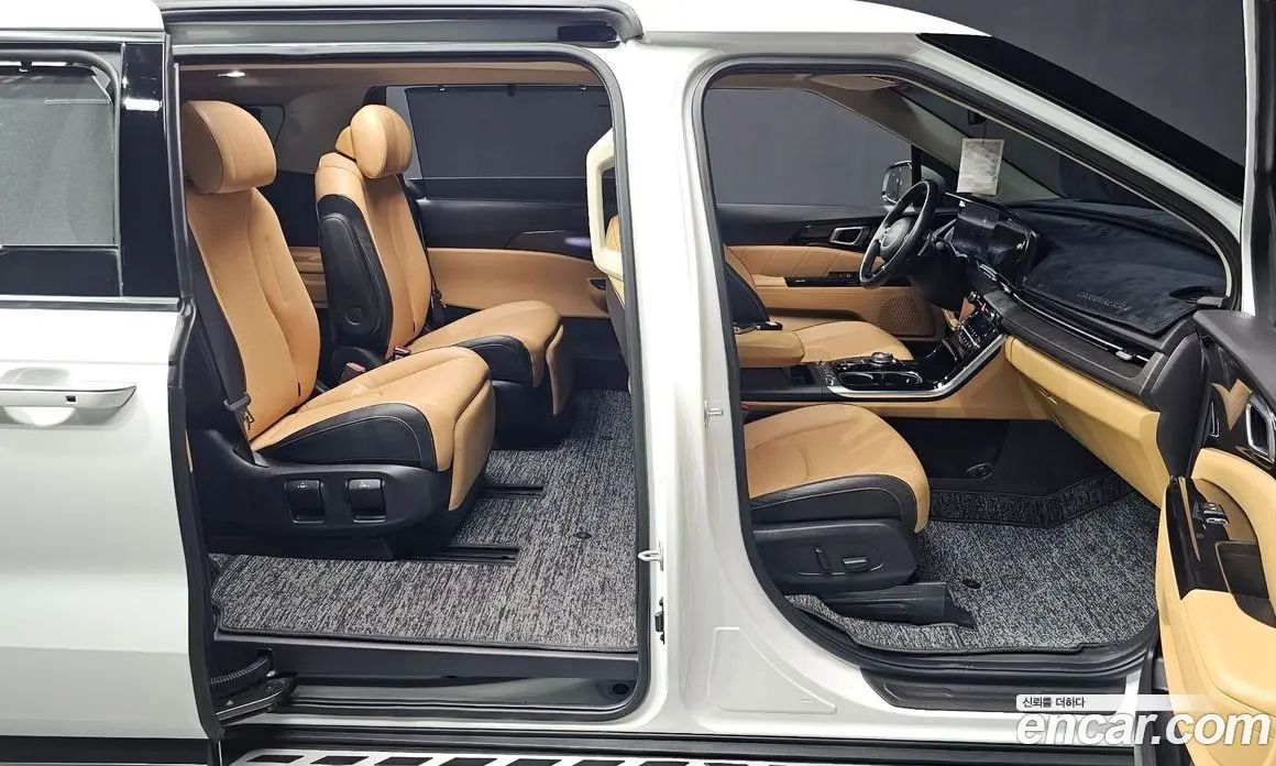 Kia Carnival 2023 3.5 автомат (гидро), фото 16 Kia Carnival 2023 3.5 автомат (гидро), фото 16