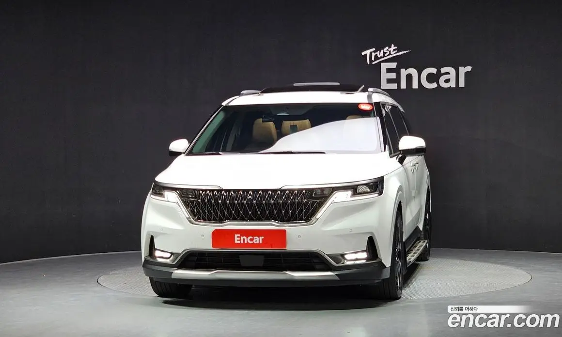 Kia Carnival 2023 3.5 автомат (гидро), фото 3 Kia Carnival 2023 3.5 автомат (гидро), фото 3