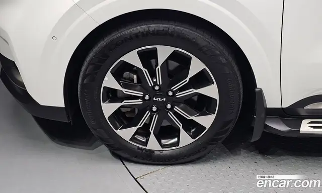 Kia Carnival 2023 3.5 автомат (гидро), миниатюра 5 Kia Carnival 2023 3.5 автомат (гидро), миниатюра 5
