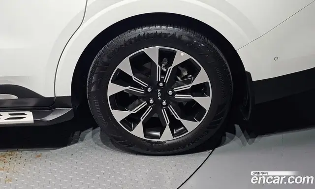 Kia Carnival 2023 3.5 автомат (гидро), миниатюра 7 Kia Carnival 2023 3.5 автомат (гидро), миниатюра 7