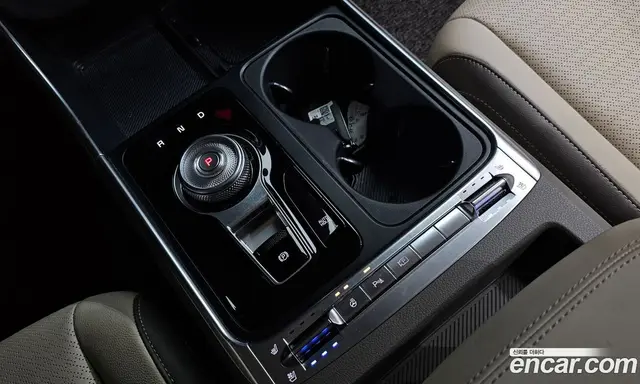 Kia Carnival 2024 3.5 автомат (гидро), миниатюра 11